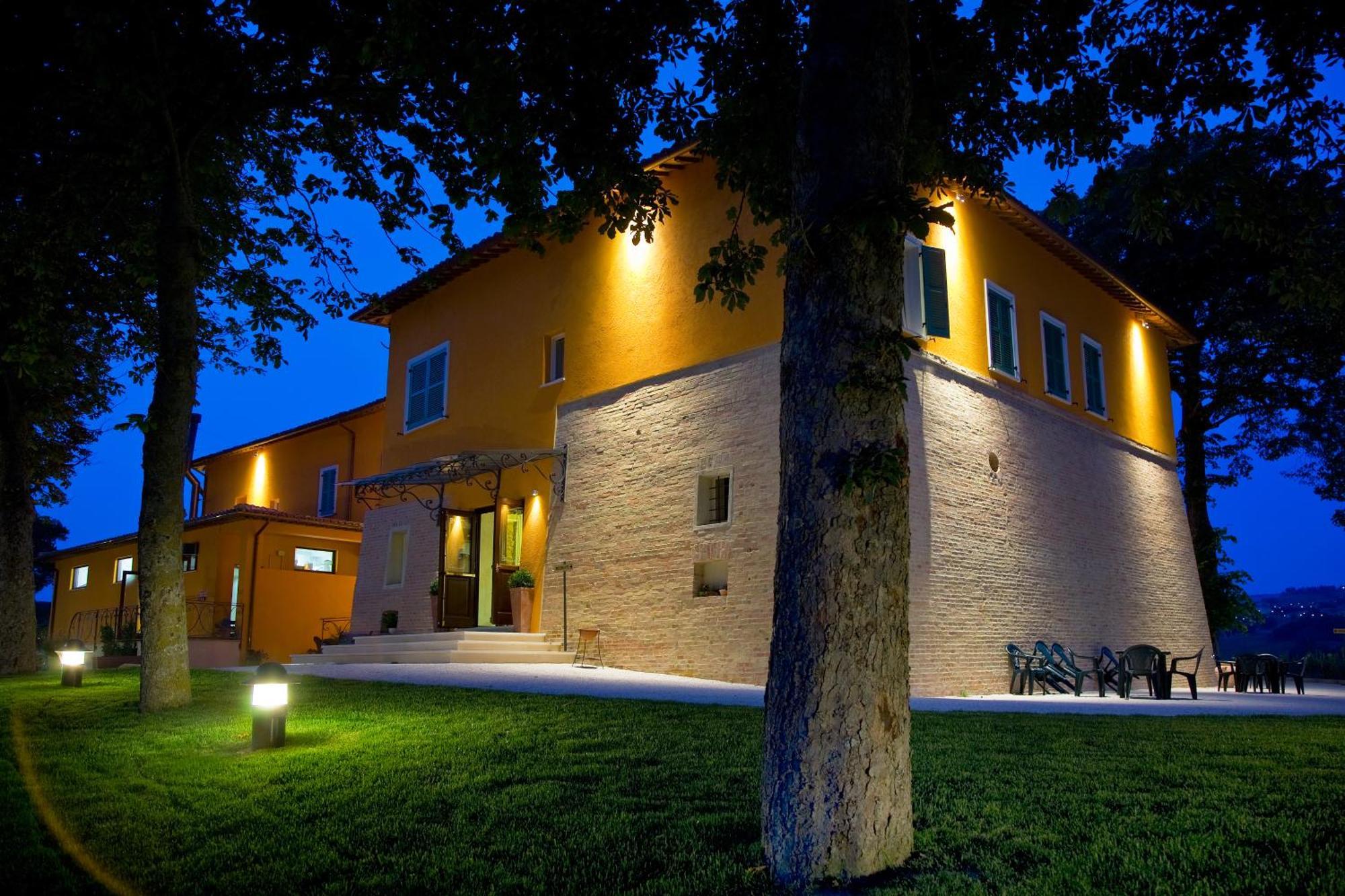Relais Villa Fornari Καμερίνο Εξωτερικό φωτογραφία