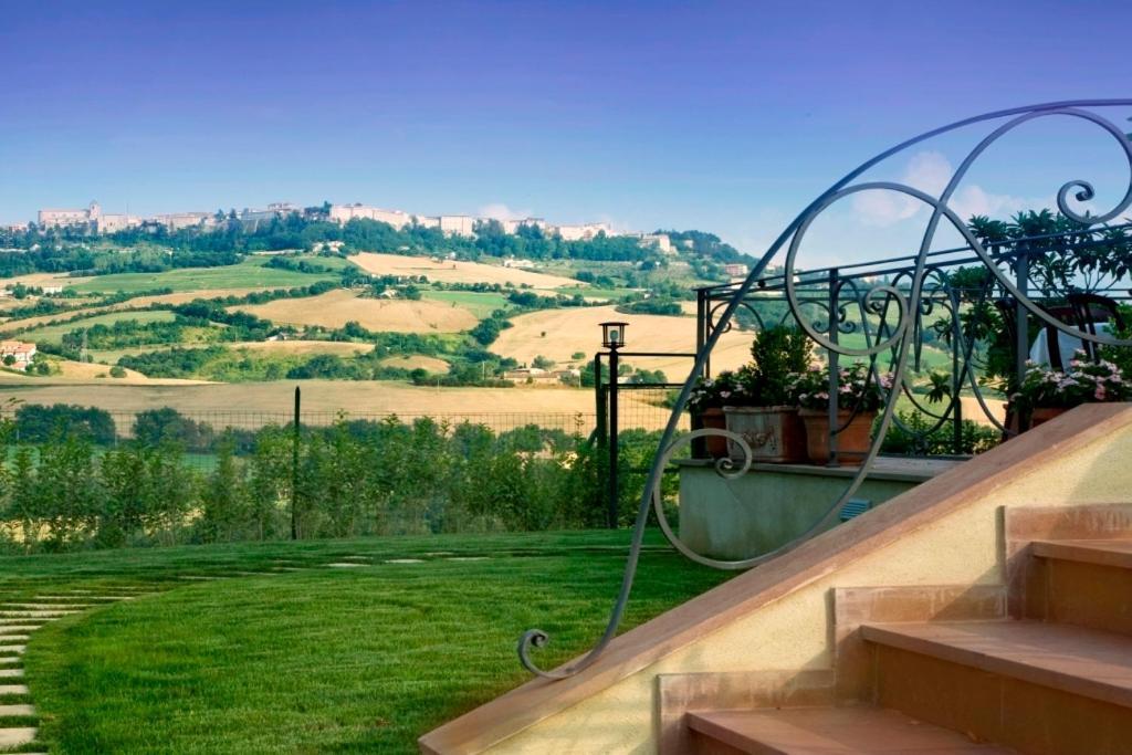 Relais Villa Fornari Καμερίνο Εξωτερικό φωτογραφία