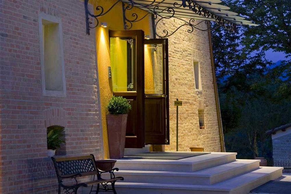 Relais Villa Fornari Καμερίνο Εξωτερικό φωτογραφία