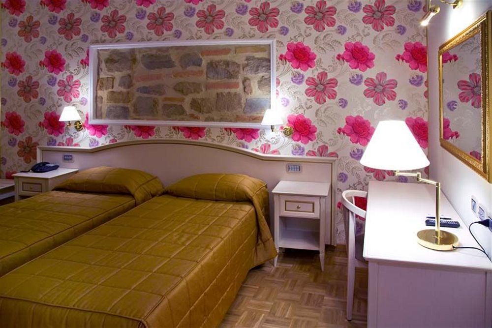 Relais Villa Fornari Καμερίνο Εξωτερικό φωτογραφία